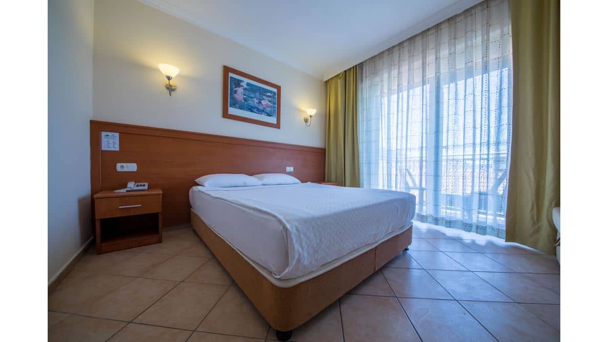 rooms-standard-room