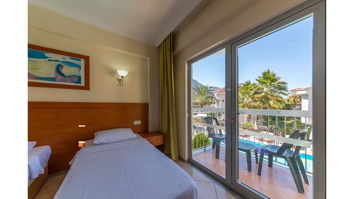 rooms-standard-room