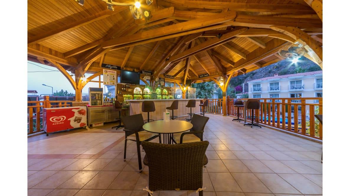 bars-pool-bar