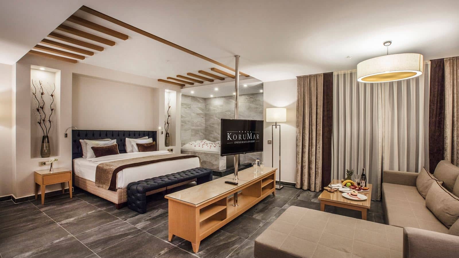 rooms-honeymoon-suite