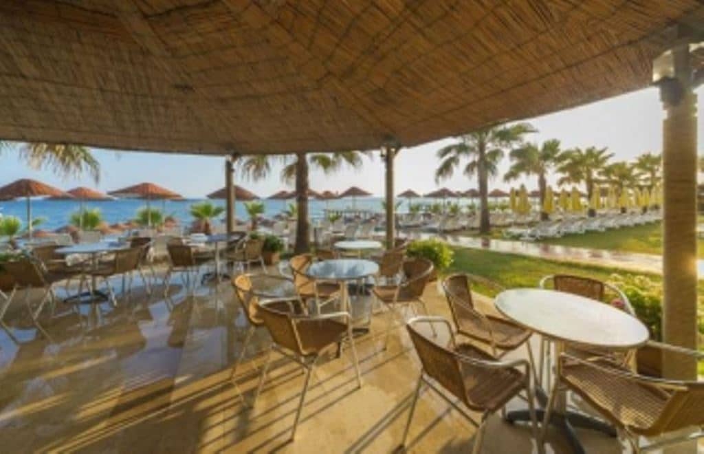 bars-beach-bar