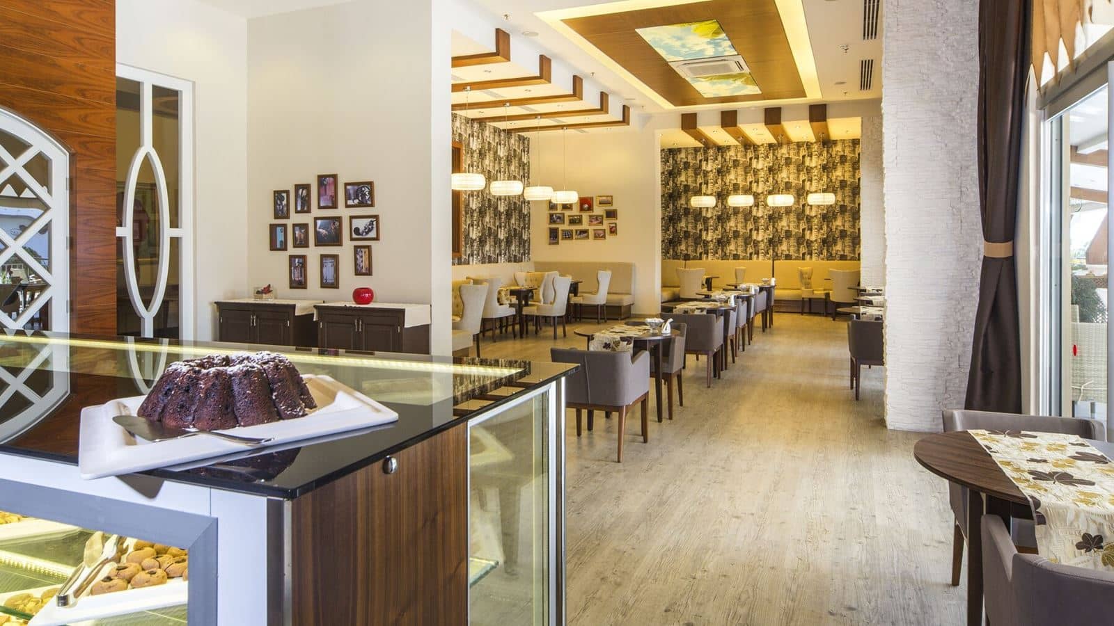 restaurants-main-restaurant