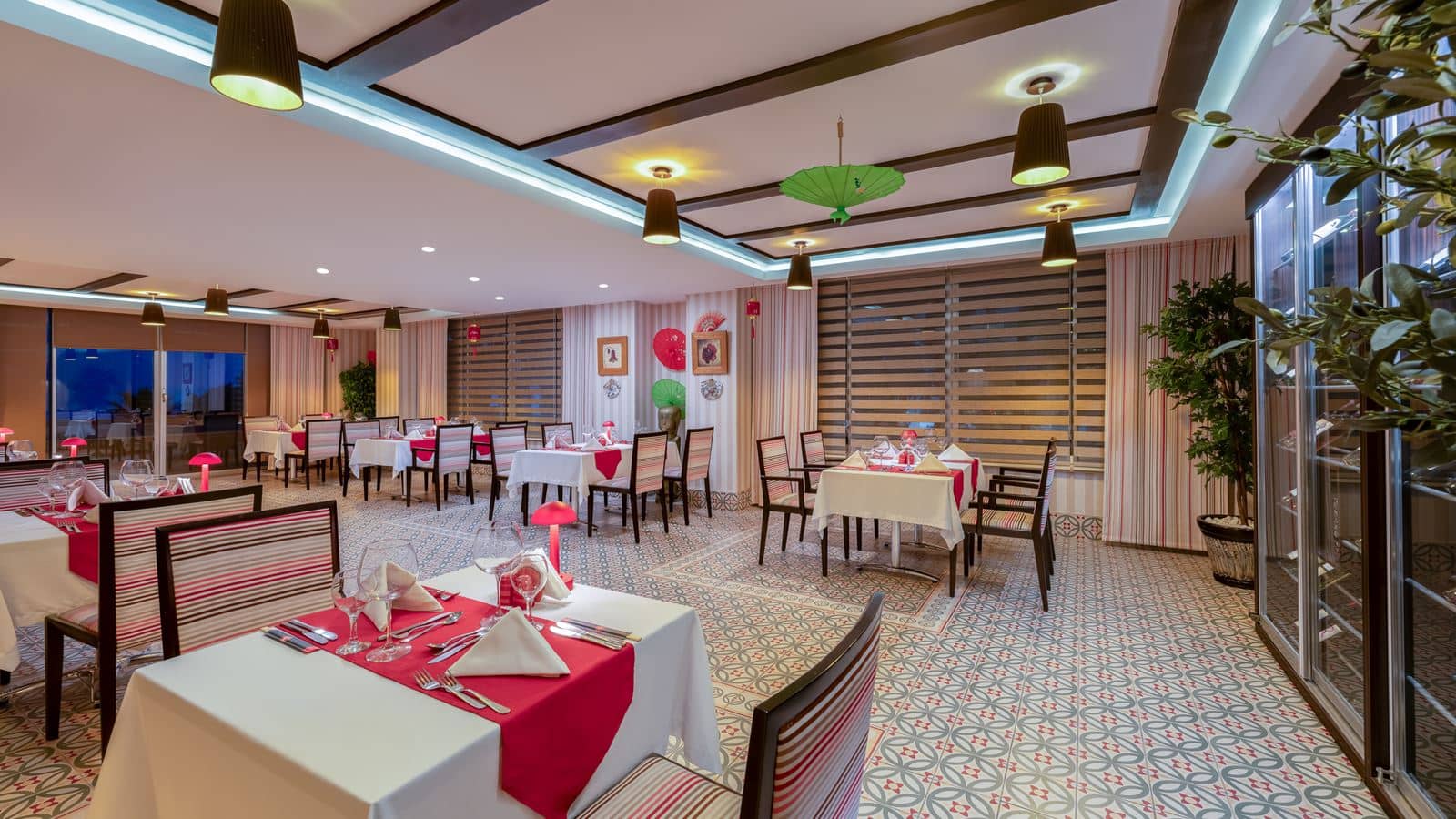 restaurants-sakura-restaurant