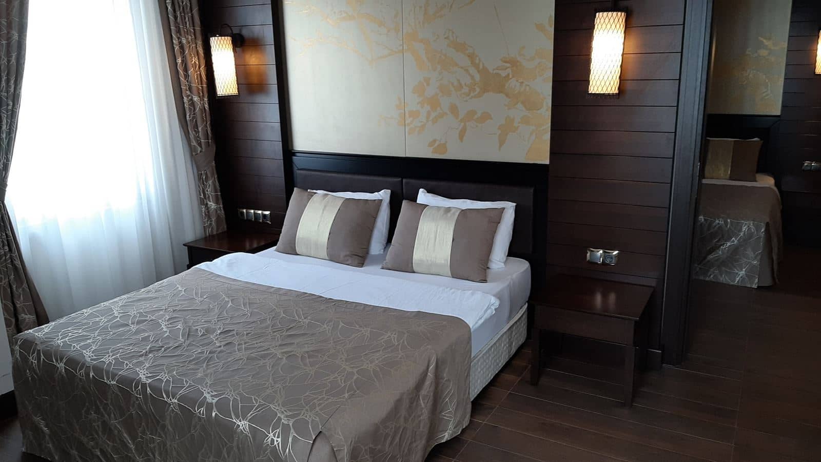 rooms-suit-oda