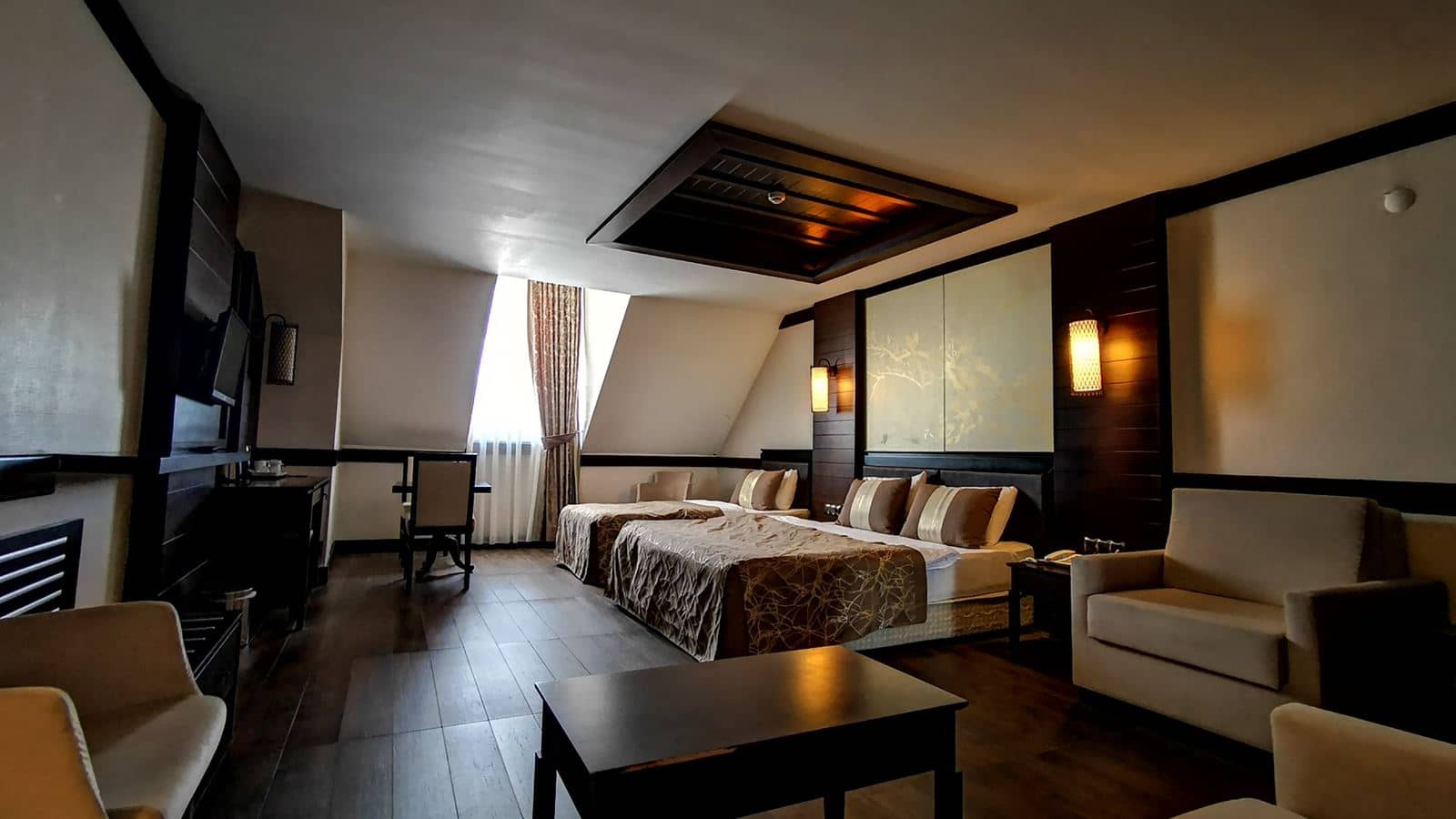 rooms-king-suit-oda