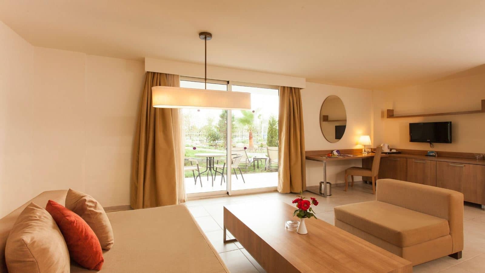 rooms-family-room