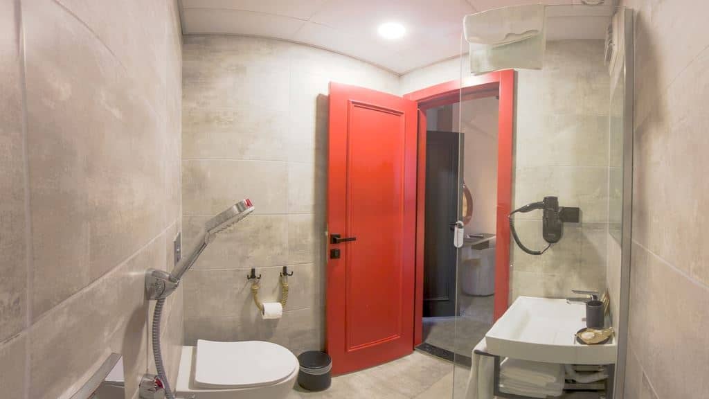 rooms-standard-room