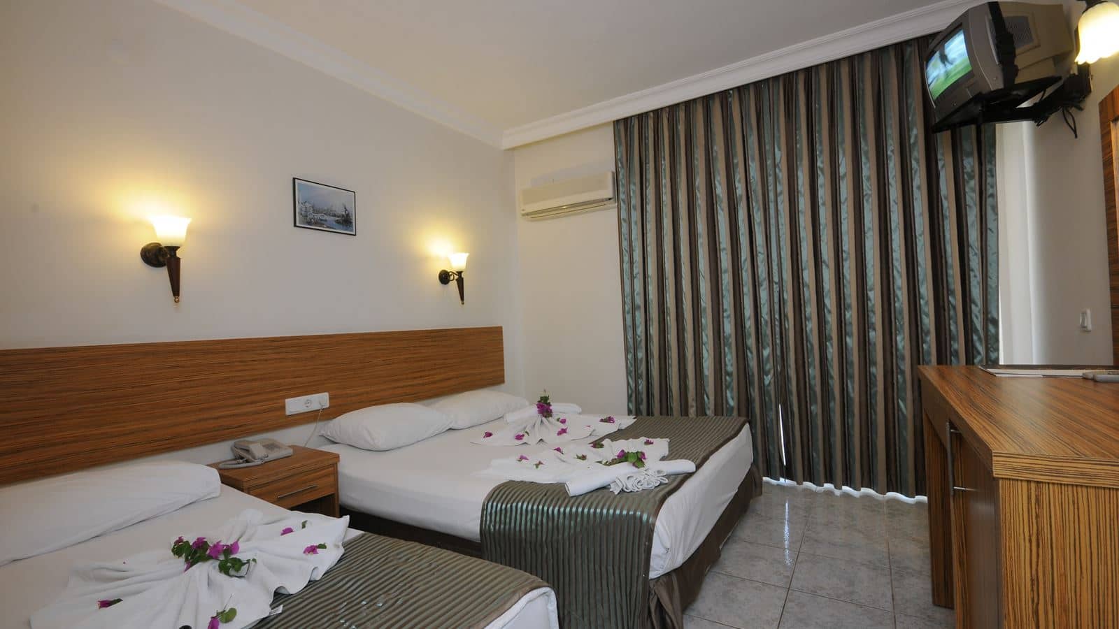 rooms-standard-room