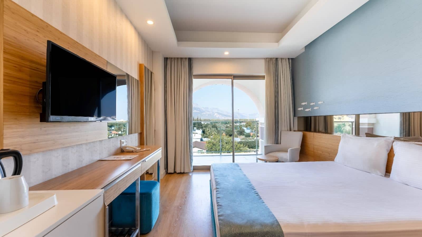 rooms-standart-room-land-view---main-building-annex-building-b-block