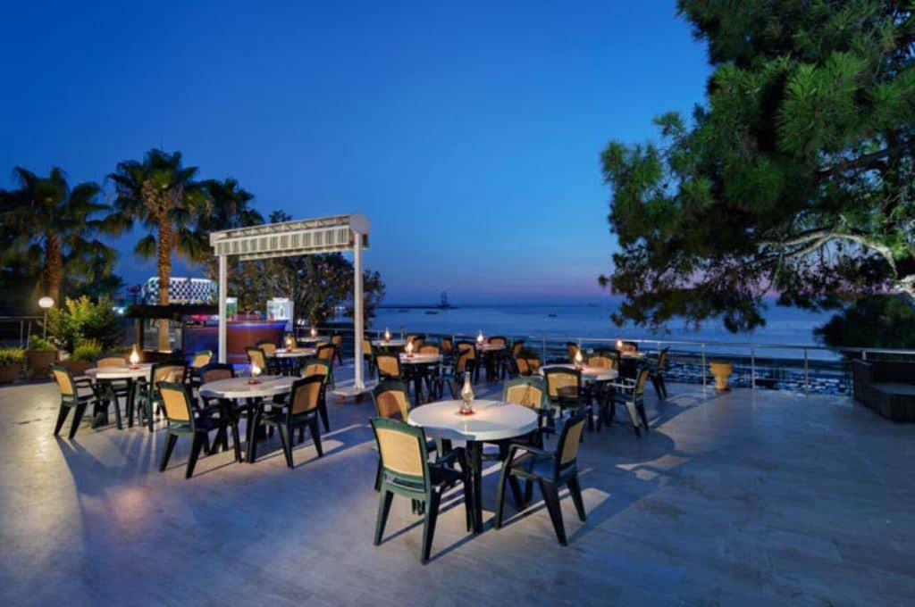 bars-snack-bar