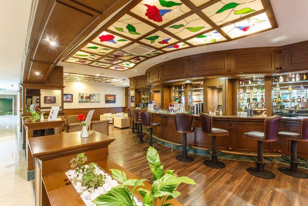 bars-lobby-bar