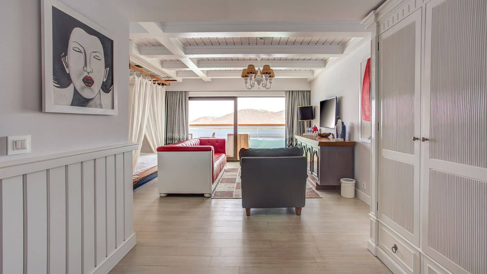 rooms-honeymoon-suite