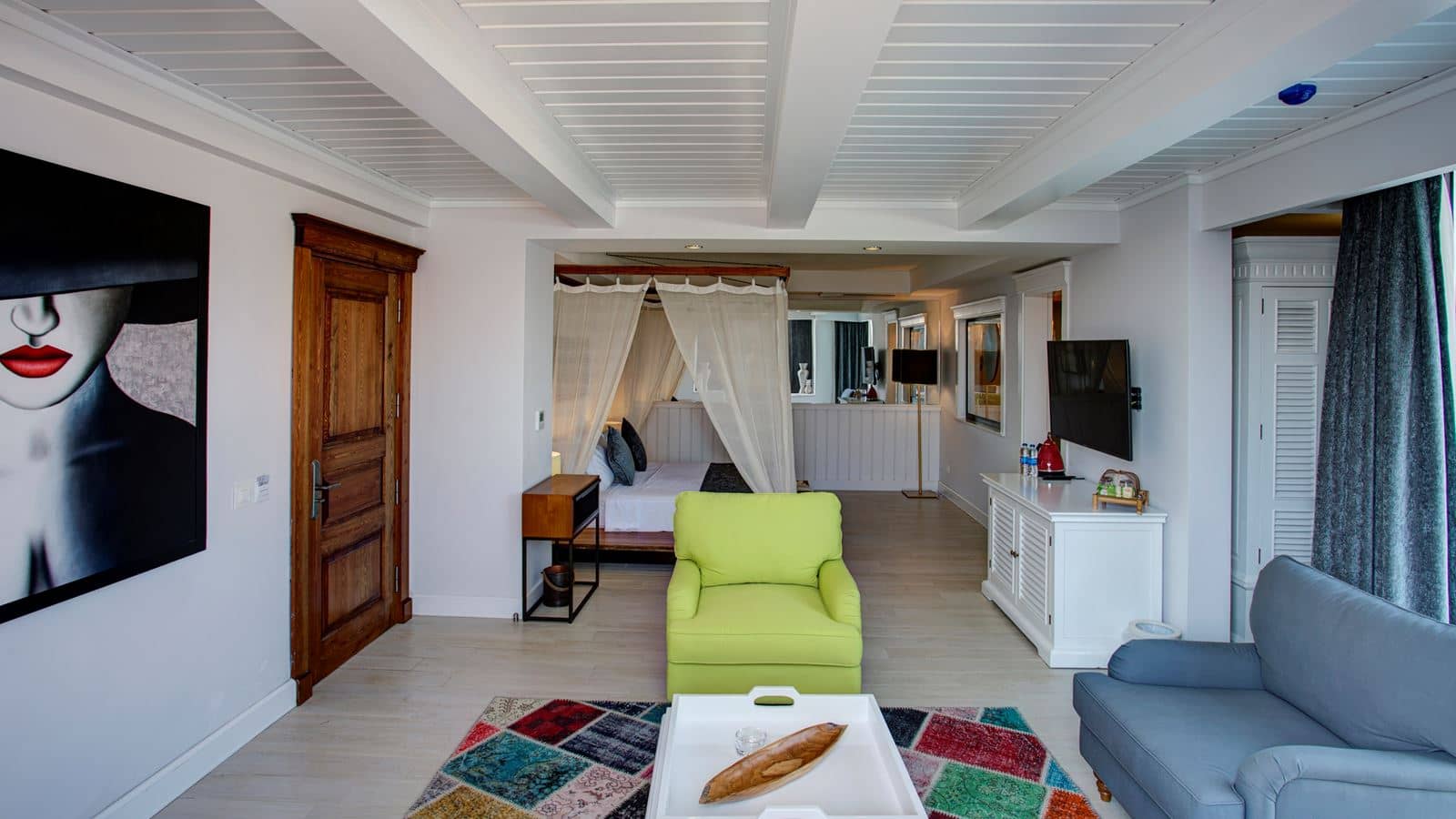 rooms-honeymoon-suite