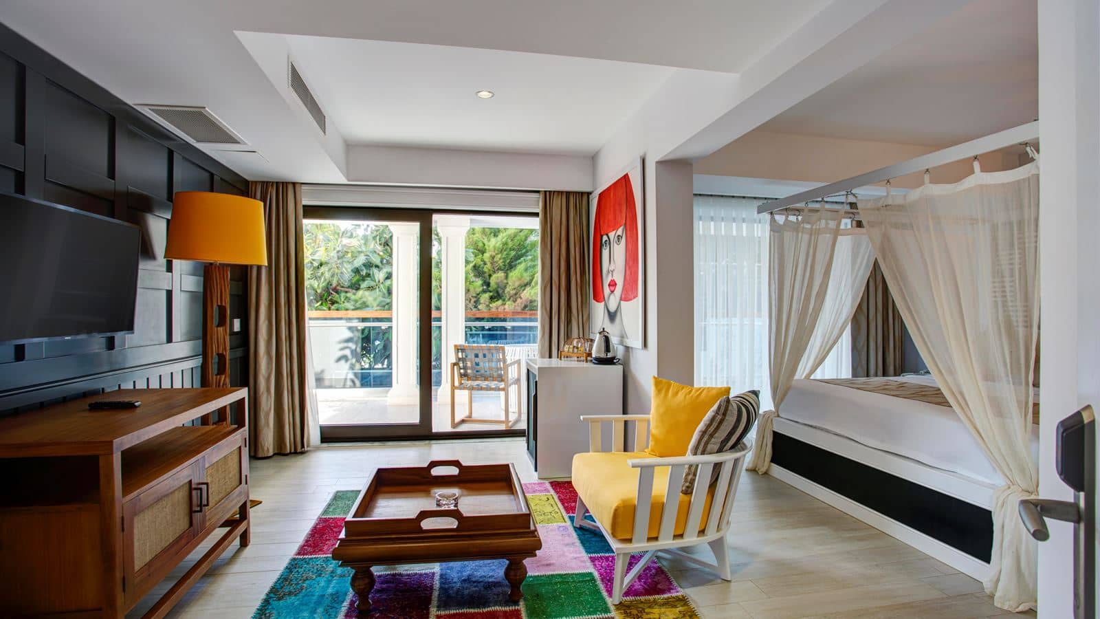 rooms-honeymoon-suite