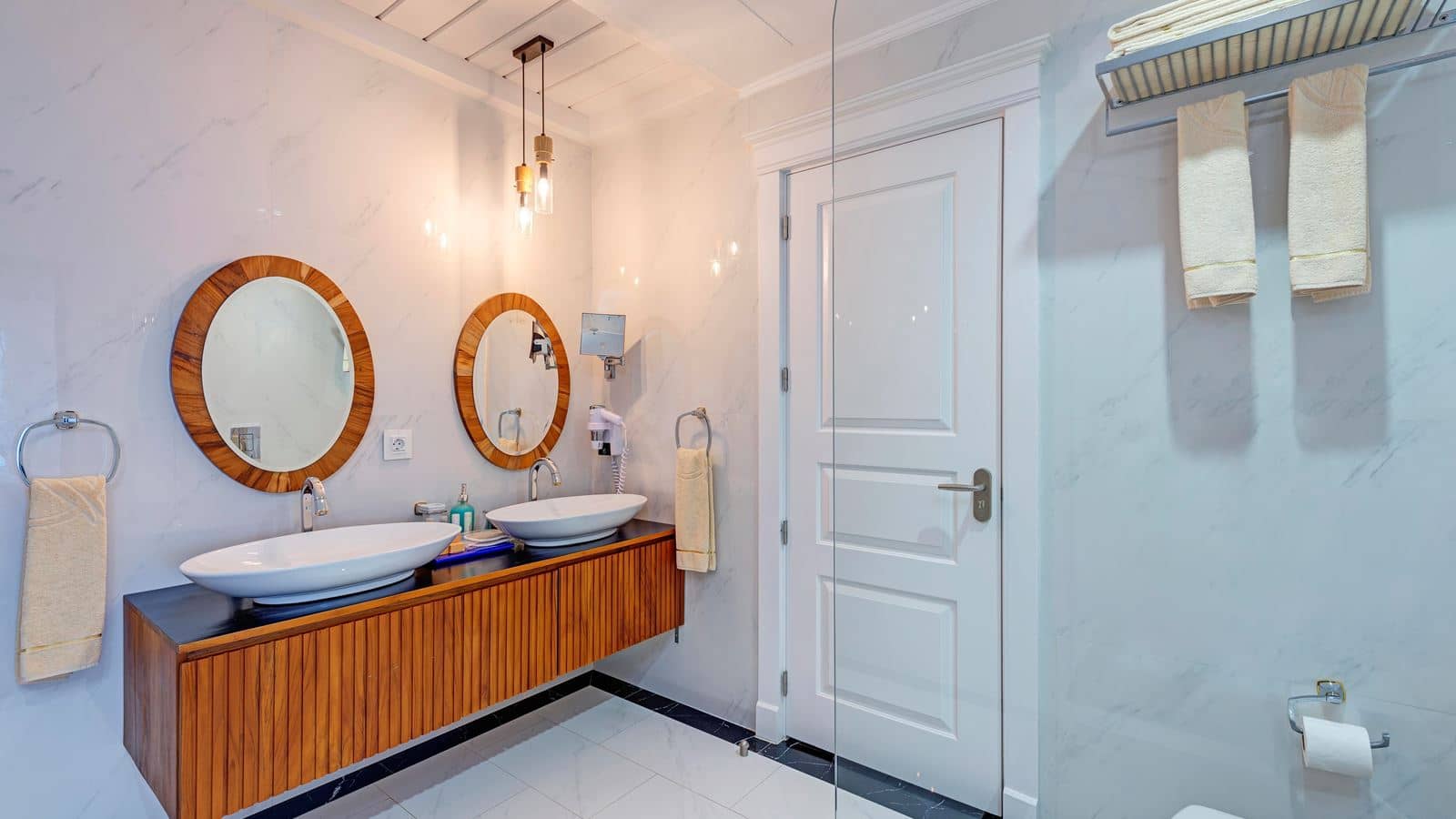 rooms-signature-suite
