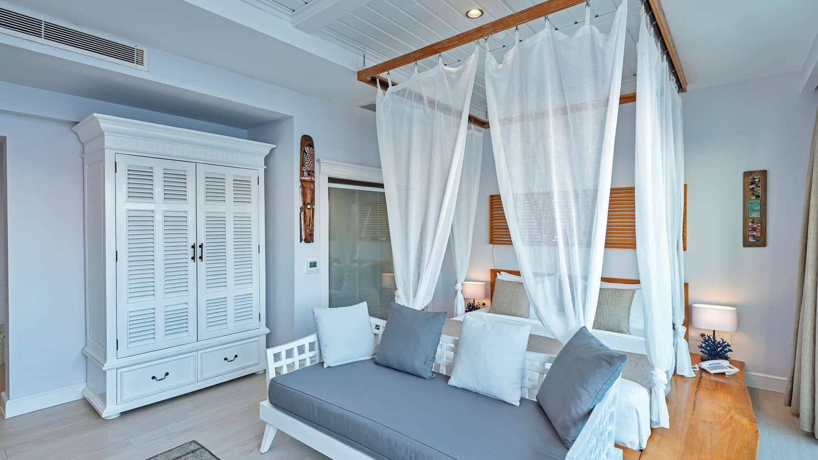 rooms-superior-room-sea-view