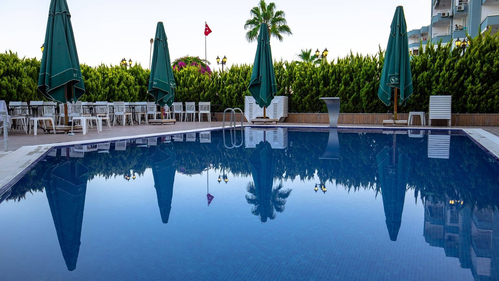 pools-outdoor-pool