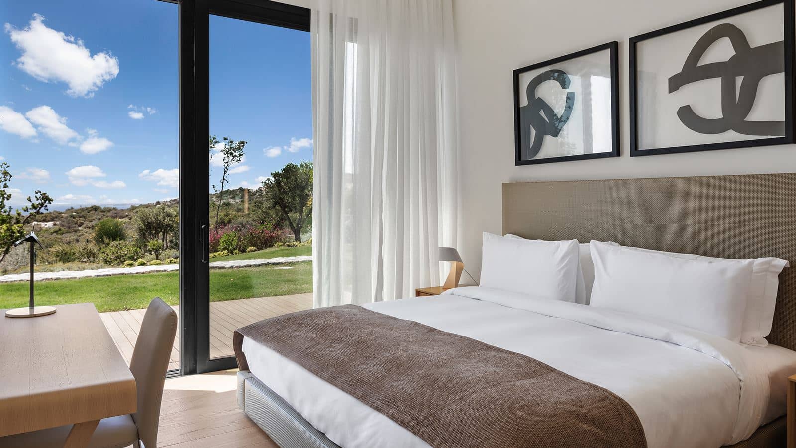 rooms-3-bedroom-pool-residence