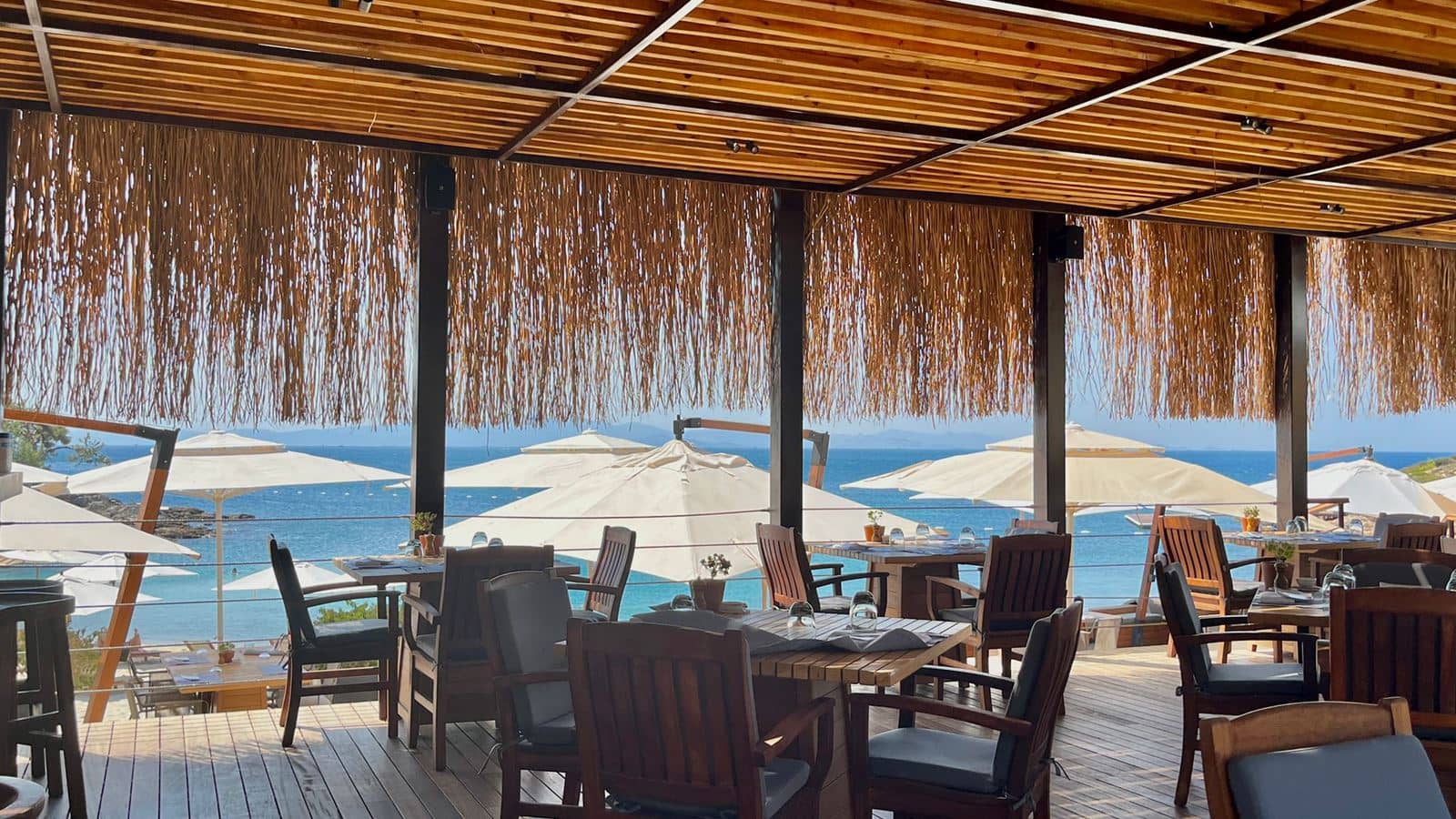 bars-beach-bar