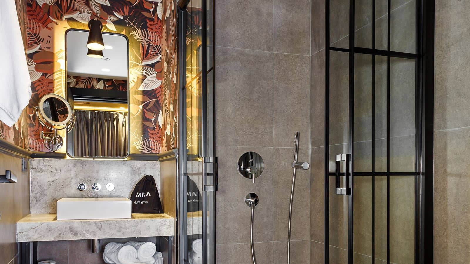 rooms-standard-room