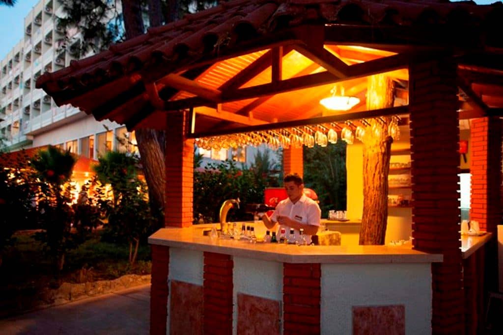 bars-pool-bar