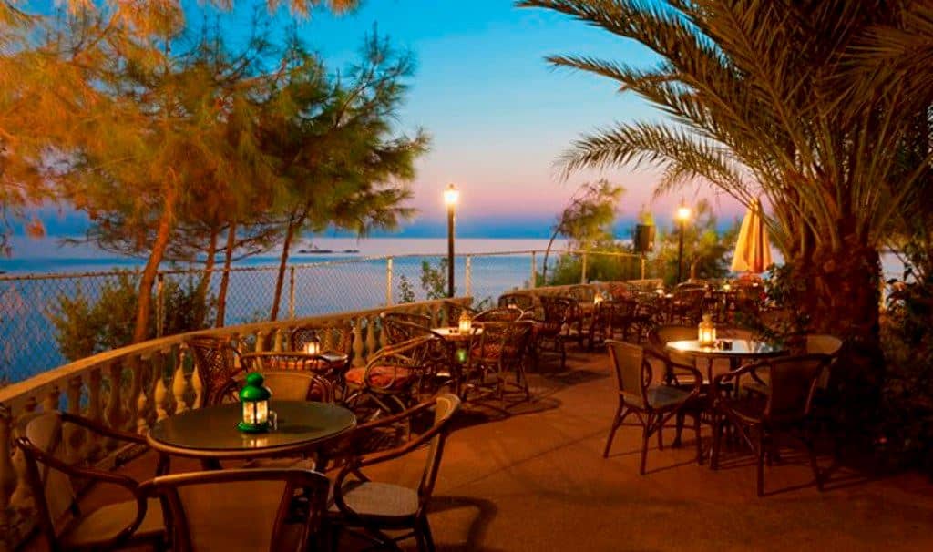 bars-pool-bar