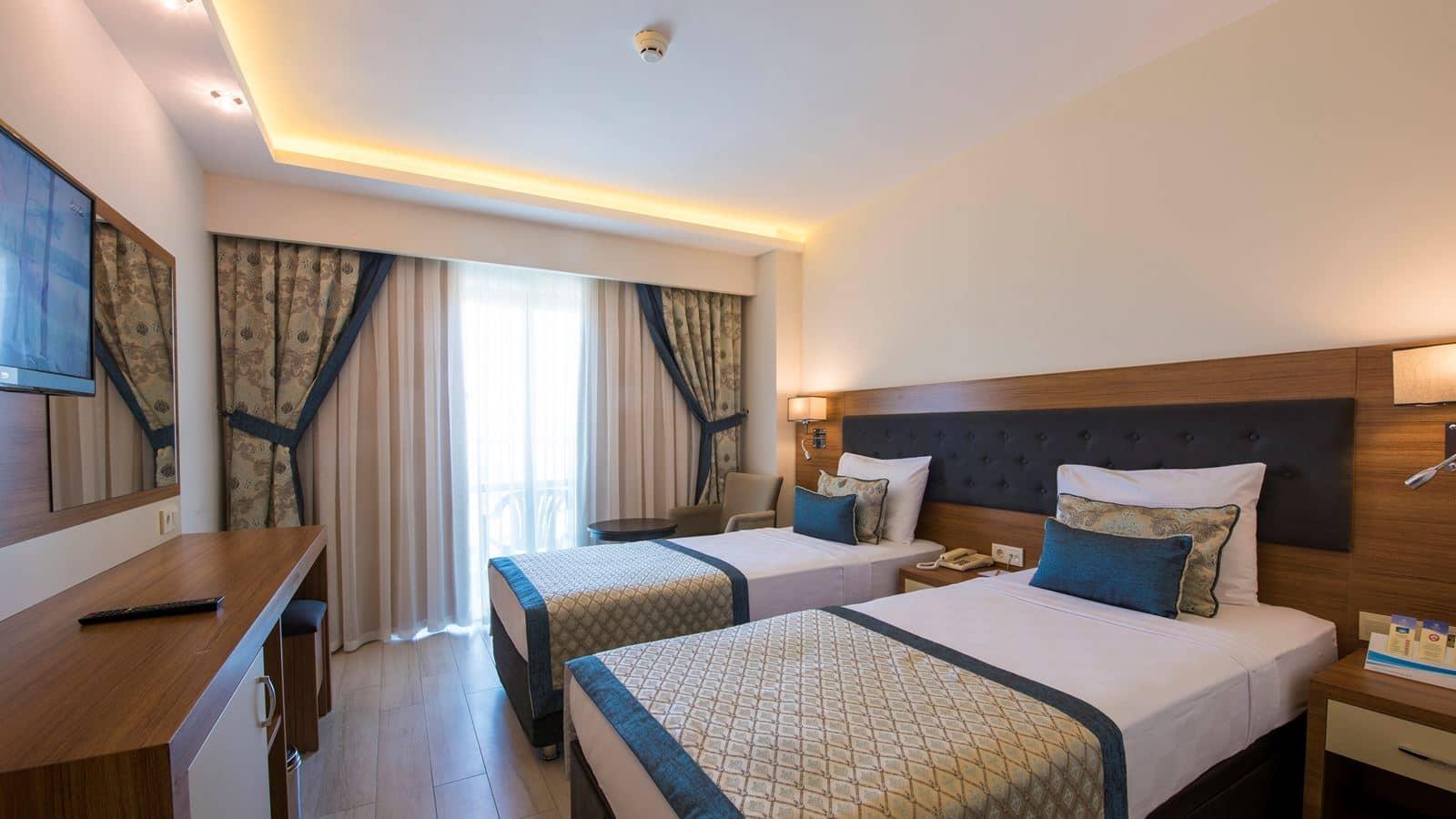 rooms-standard-room