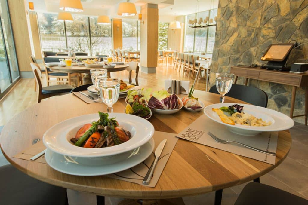 restaurants-restaurant