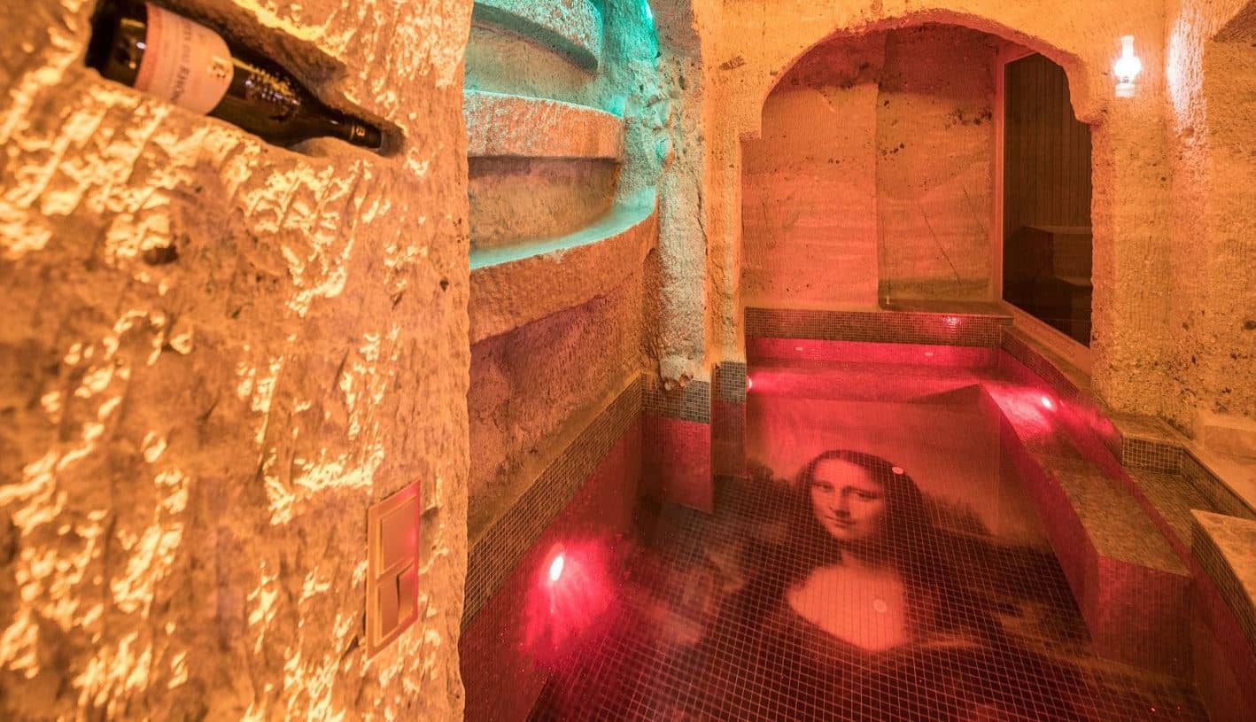 rooms-mona-lisa