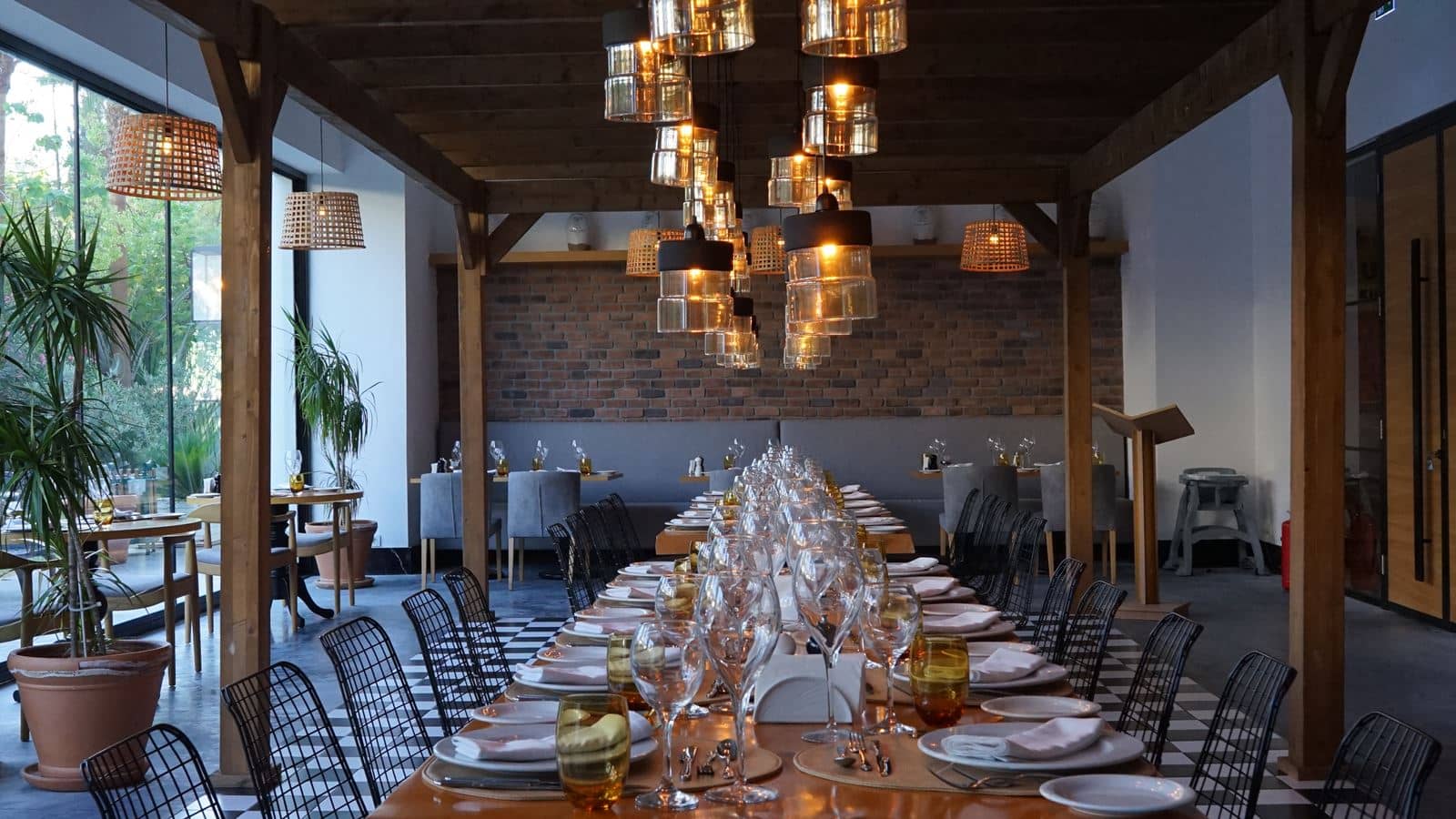 restaurants-