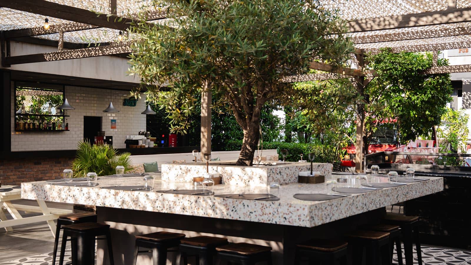 restaurants-fresh-kitchen-food