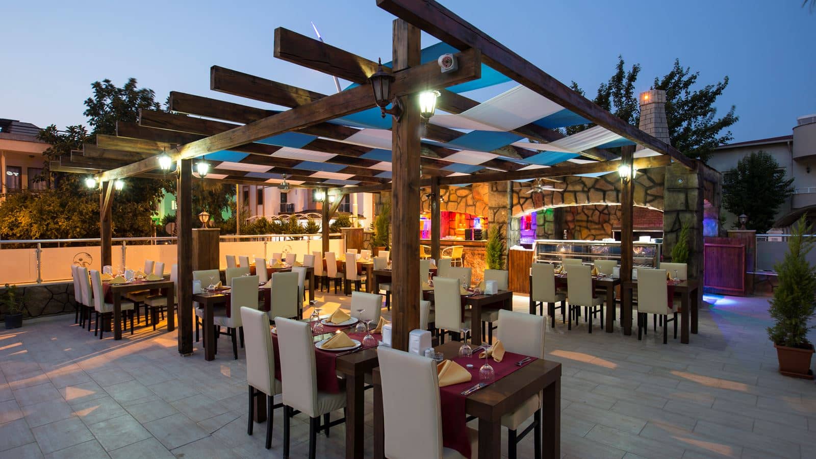 bars-tokay-pool-bar