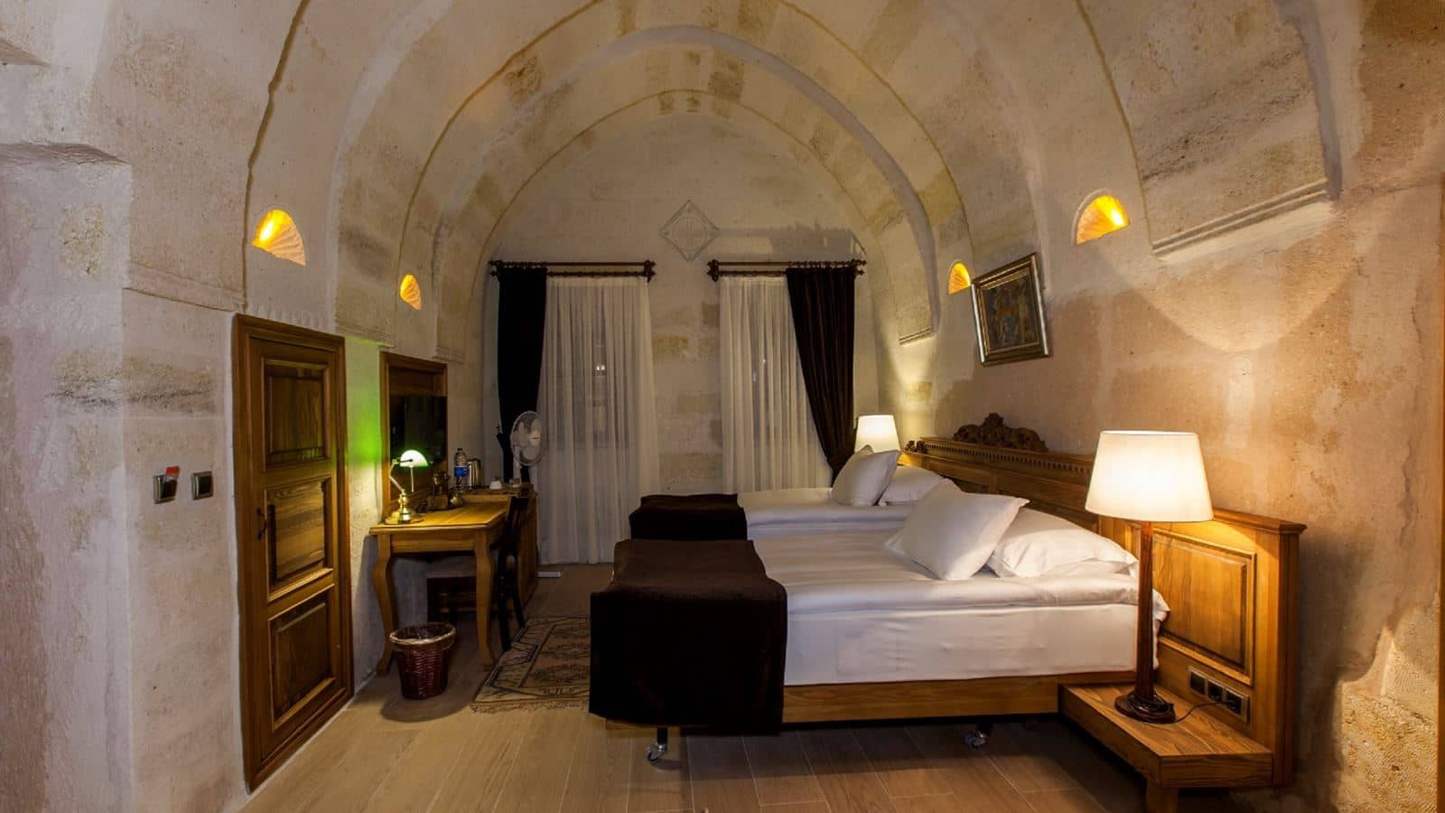 rooms-standard-room