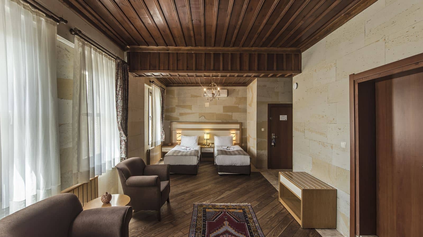 rooms-standard-room