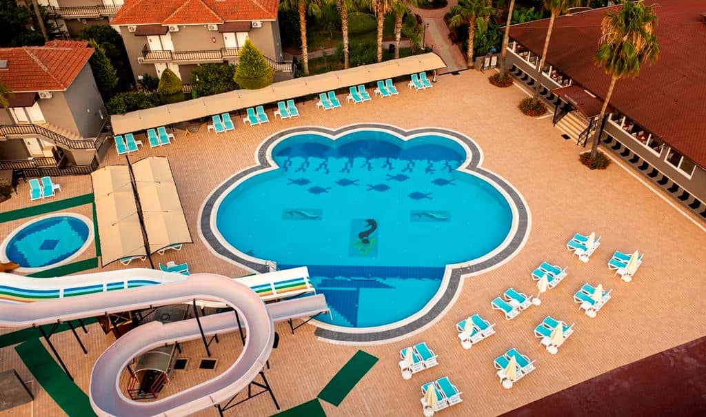 pools-outdoor-pool