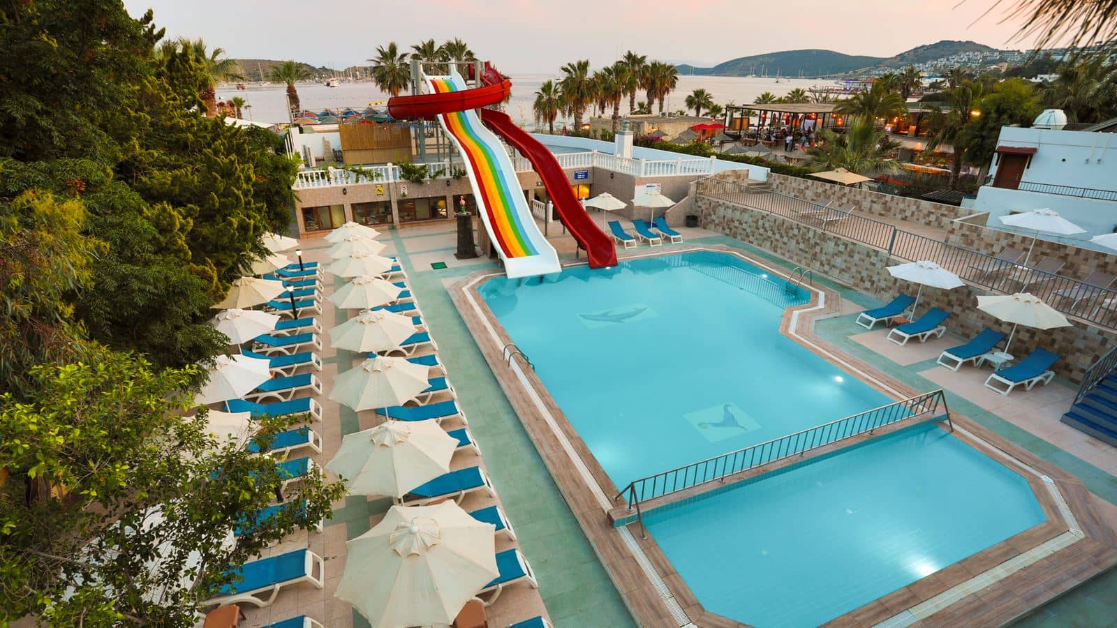 water-park-water-park