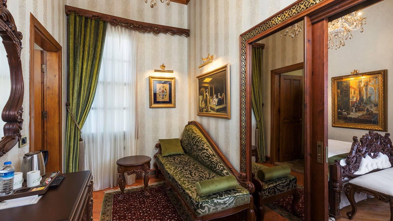 rooms-deluxe-room