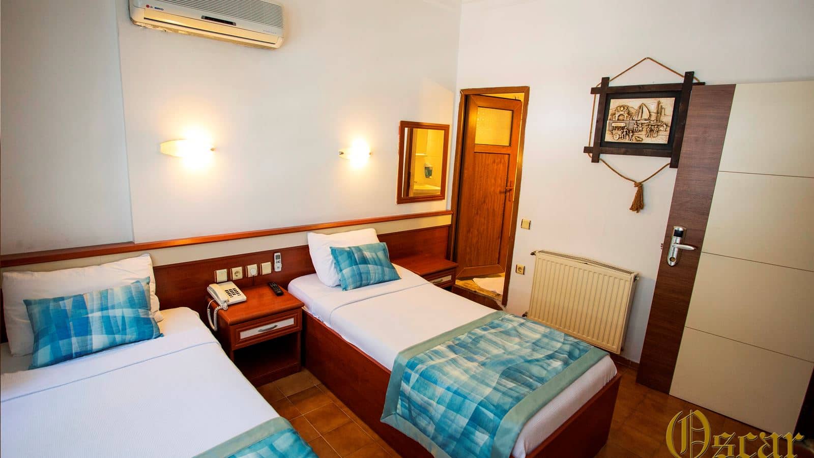 rooms-standard-room