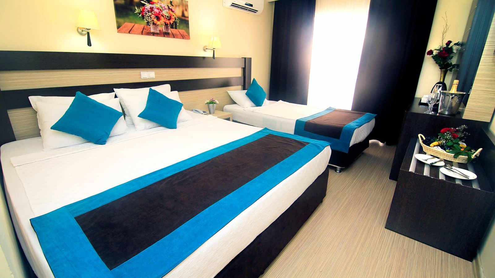 rooms-standard-room