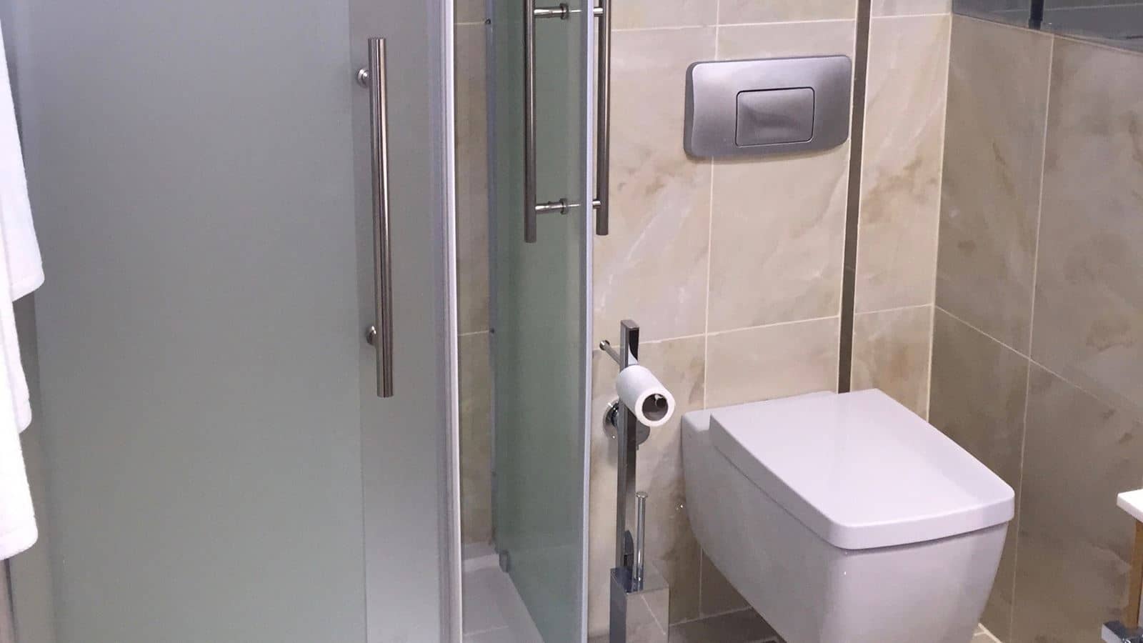 rooms-standard-room