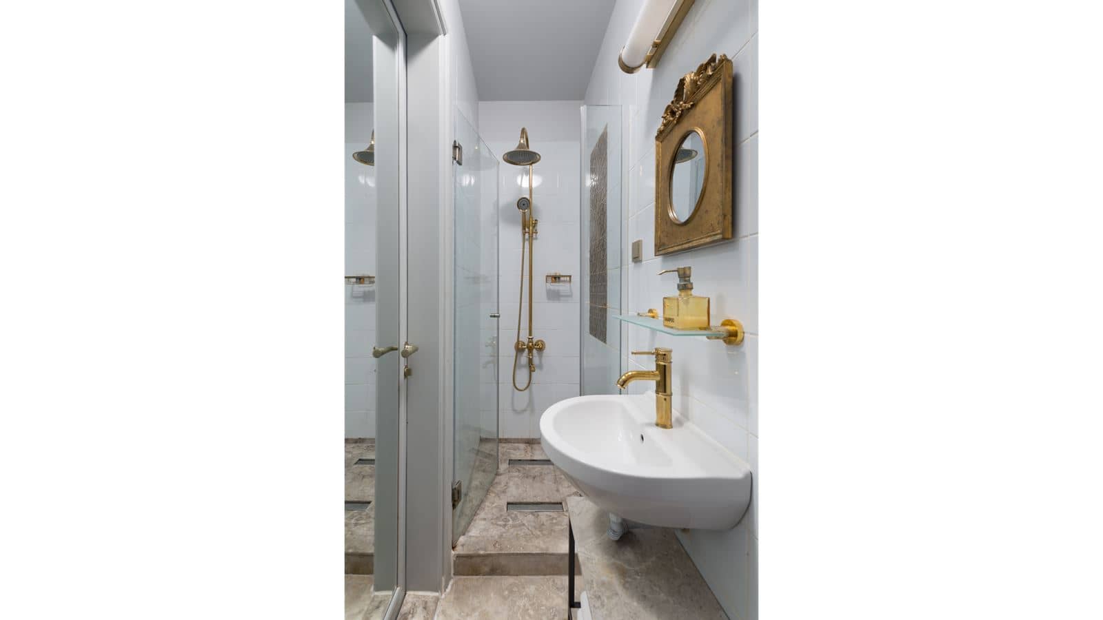 rooms-deluxe-room
