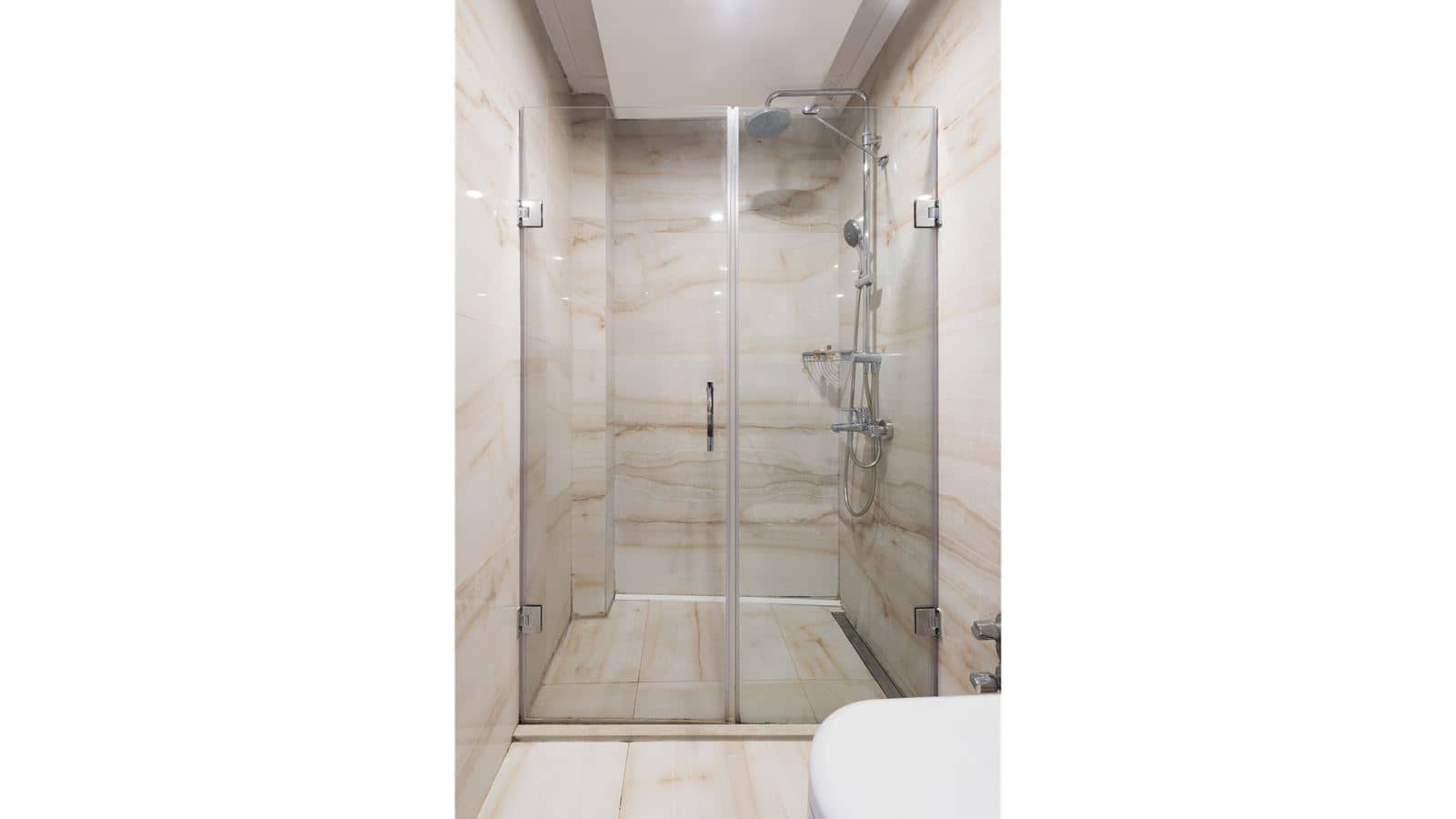 rooms-deluxe-room