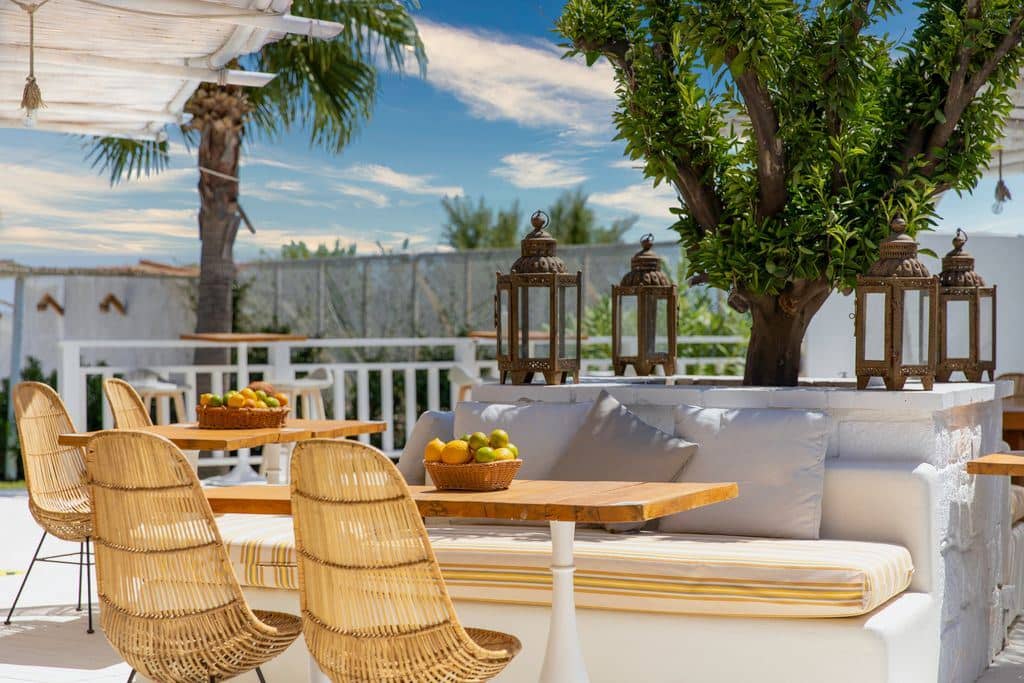 bars-seya-beach-bar