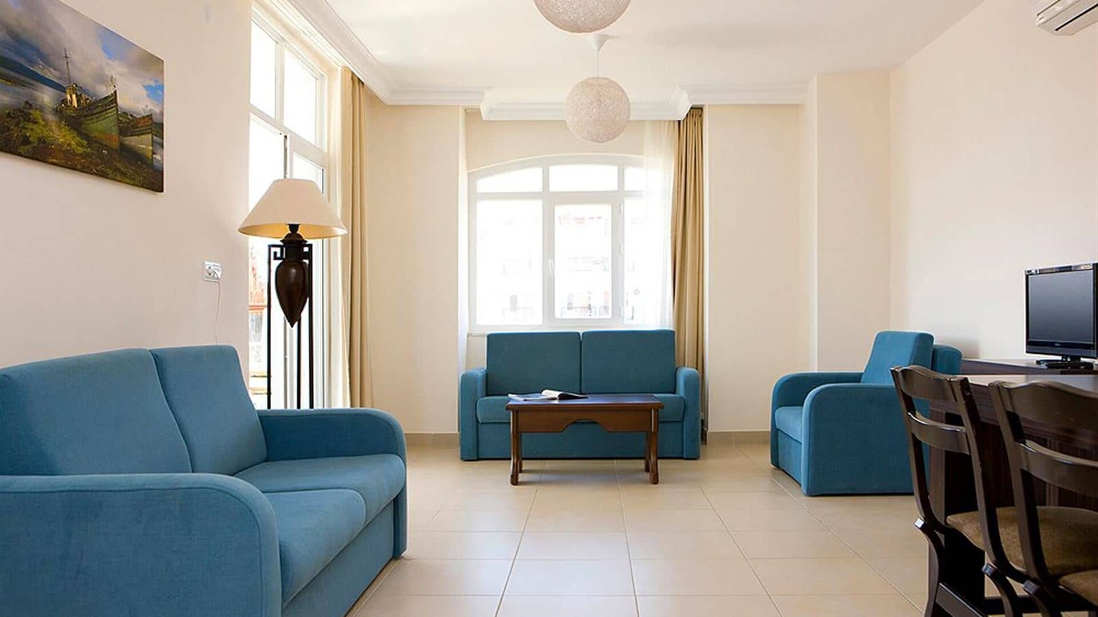 rooms-suite-room