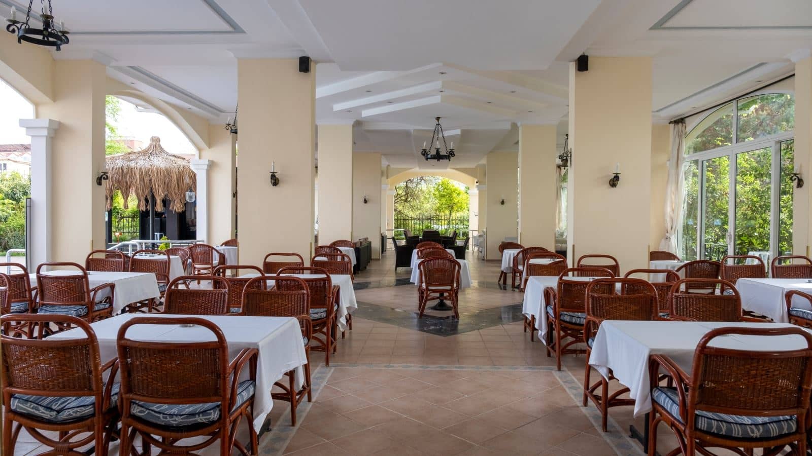 restaurants-main-restaurant