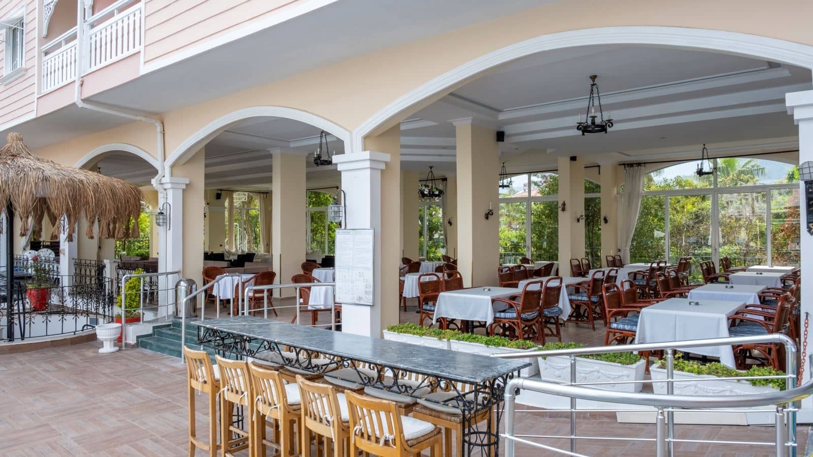 restaurants-main-restaurant