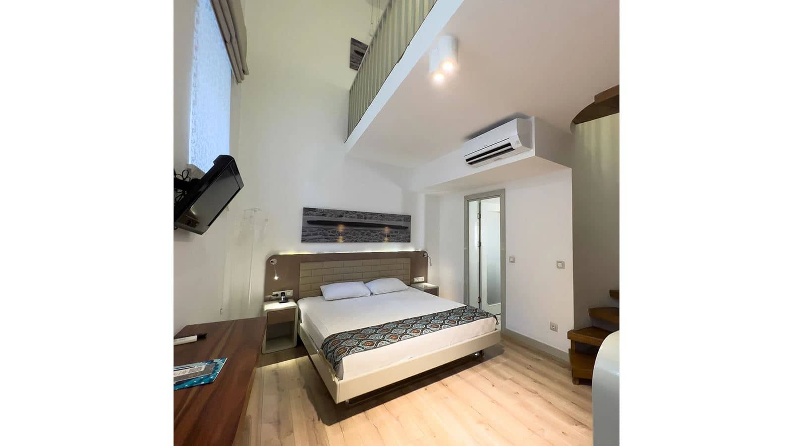 rooms-family-room