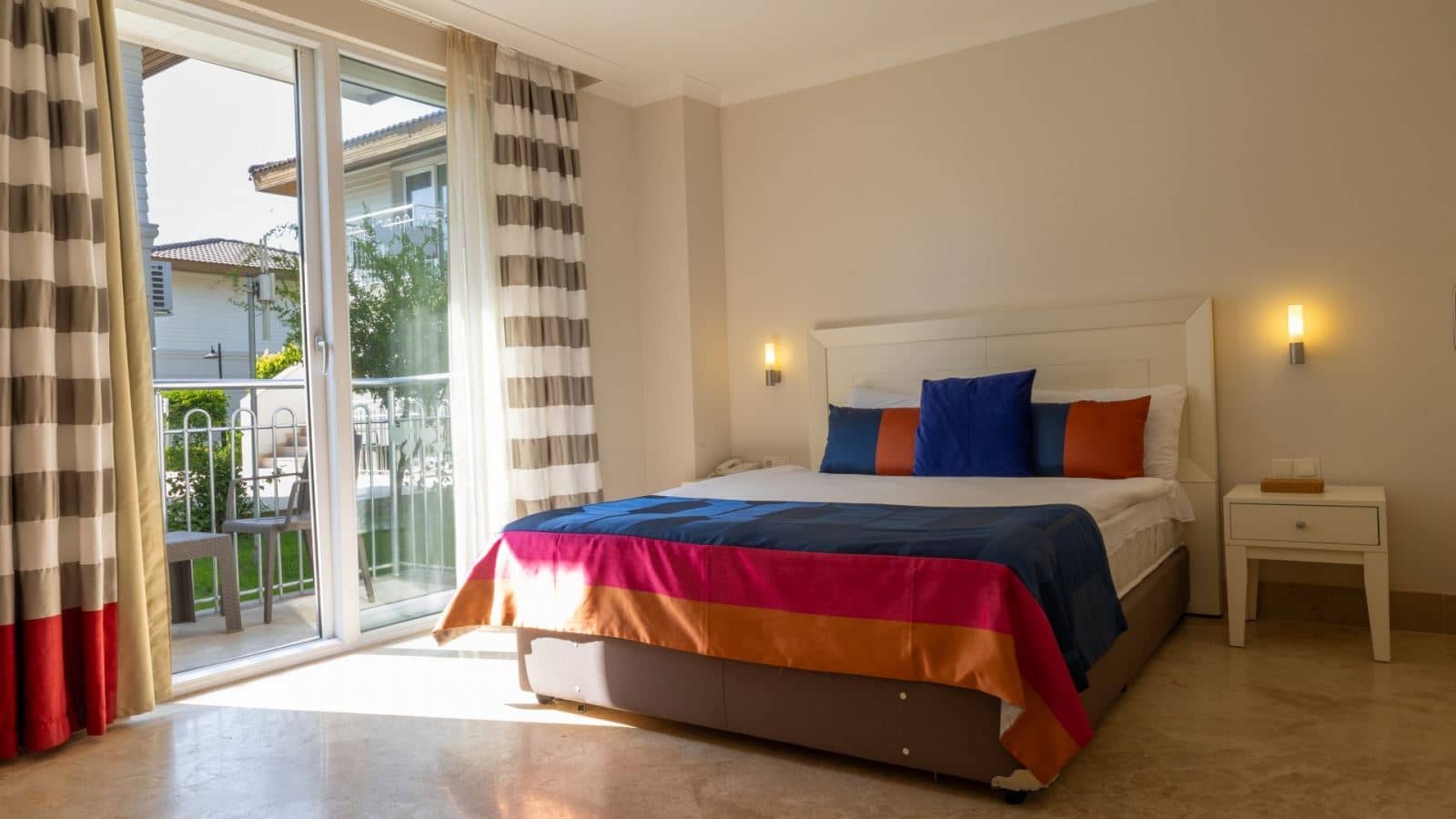 rooms-standard-room