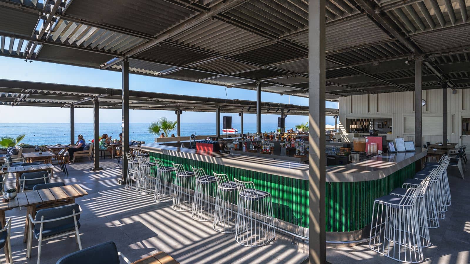 bars-beach-club-bar