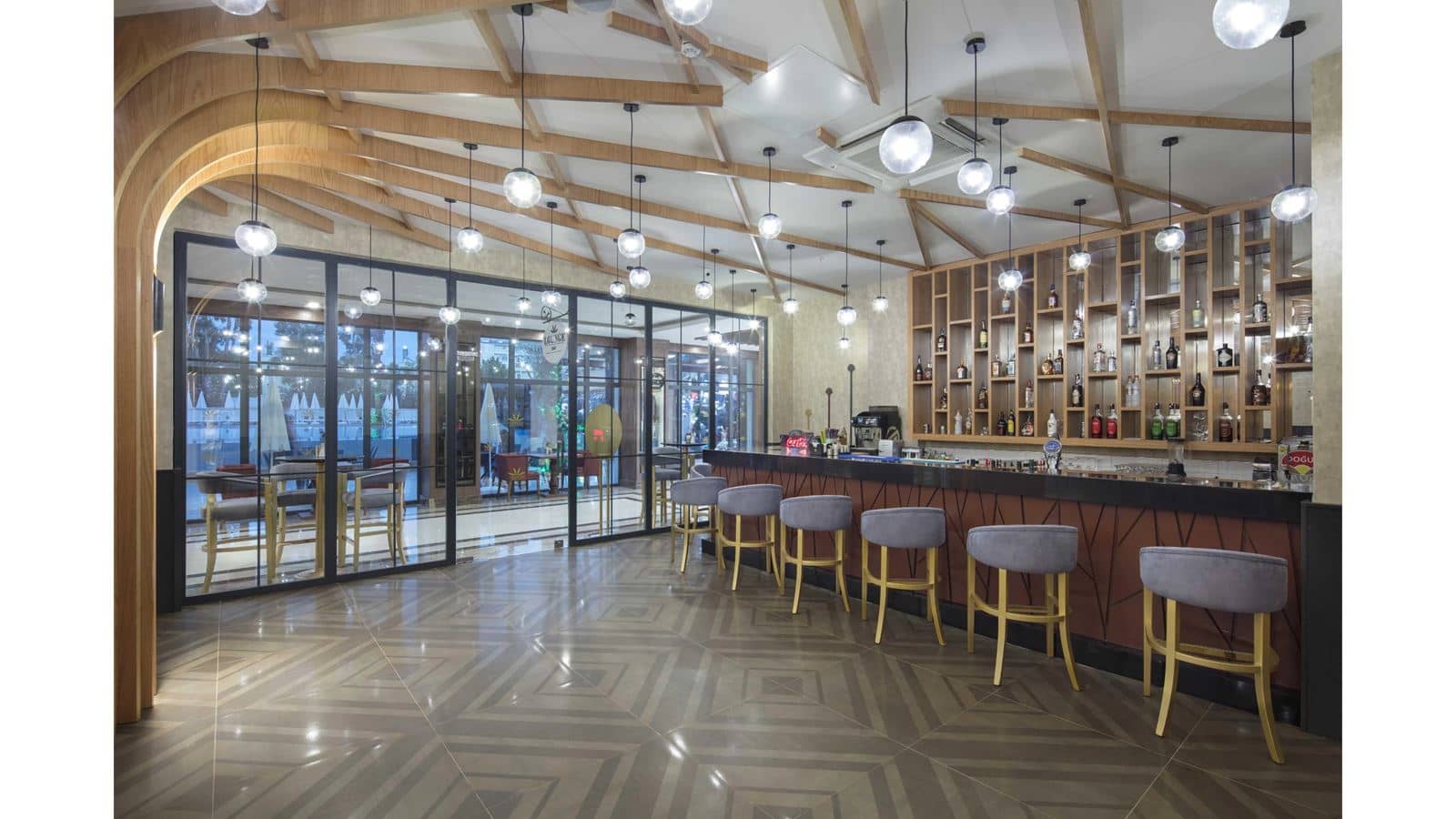 restaurants-lounge-bar